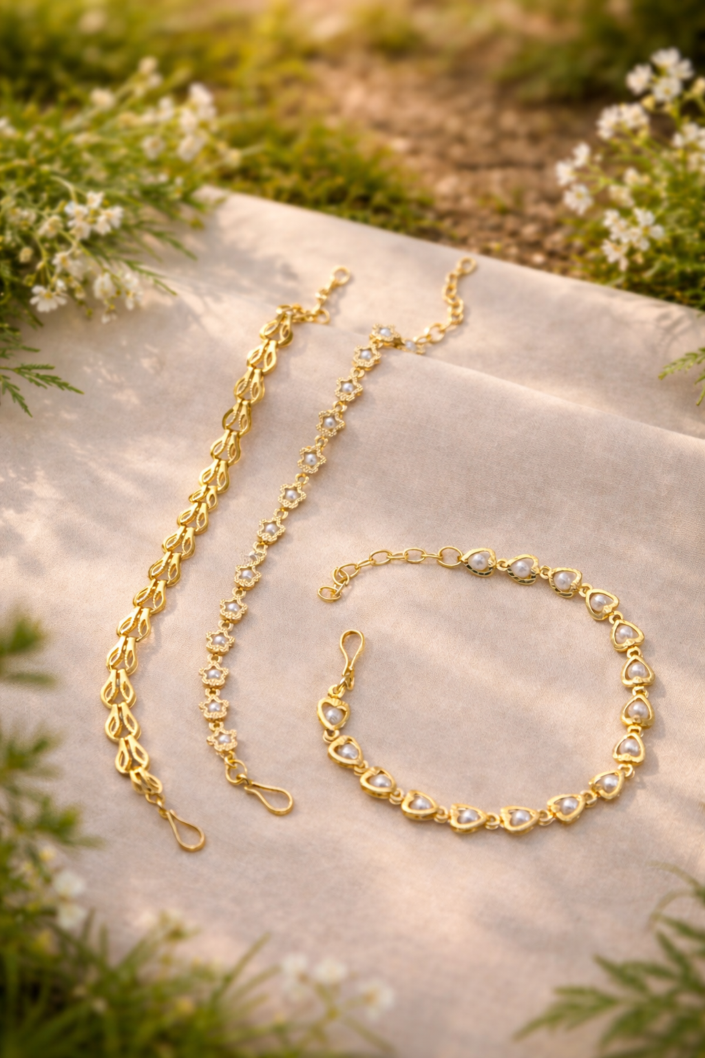 Minimalist Gold Bracelet with Sparkling Details