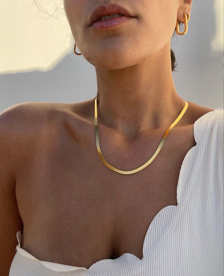 Minimal Gold Chain for Everyday Luxury