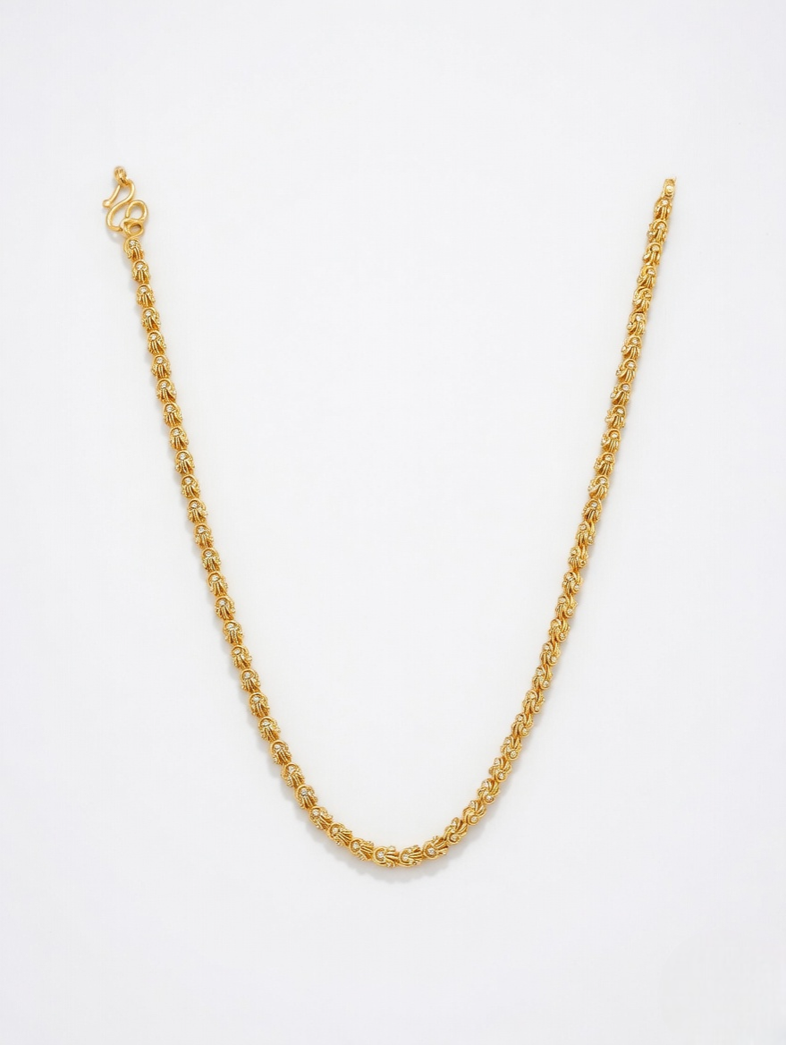 Minimal Luxe Heart Pendant Necklace